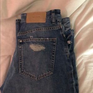 H&M “boyfriend” jeans